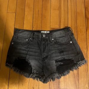 Loving Good Vibrations Shorts